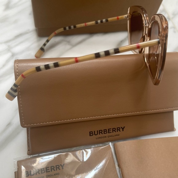BURBERRY PEACH TRANSPARENT FRAMES WITH ICONIC VINTAGE CHECK MONOGRAM PATTERN ARM - Picture 10 of 16